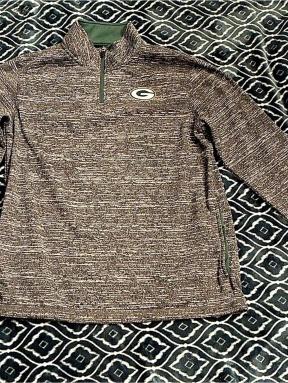 Team Apparel Men's Quarter-Zip Pullover Size Medium Like New